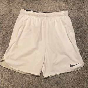 Nike Training Flex Vent Max Shorts